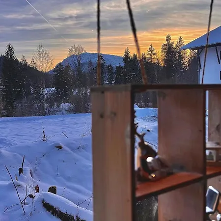 Reitblick Chalet - Boutique Apartment Mit Bergblick *