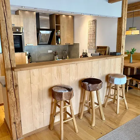 شقة Reitblick Chalet - Boutique Apartment Mit Bergblick