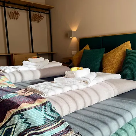 Reitblick Chalet - Boutique Apartment Mit Bergblick ريت ام وينكل