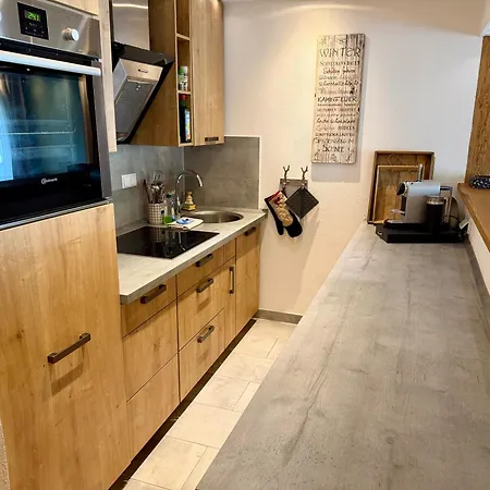 Reitblick Chalet - Boutique Apartment Mit Bergblick